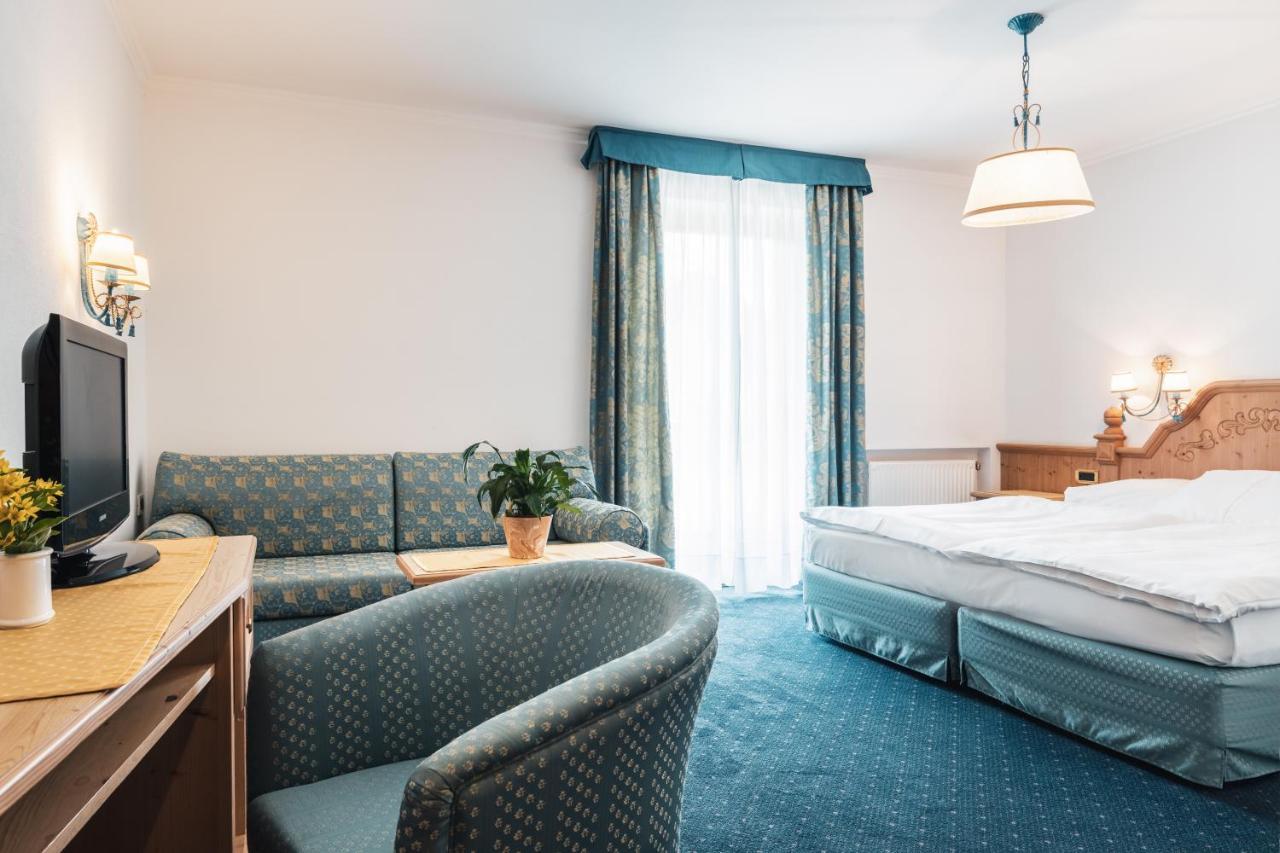 Hotel Chalet Corso サン・ヴィジリオ・ディ・マレッベ エクステリア 写真