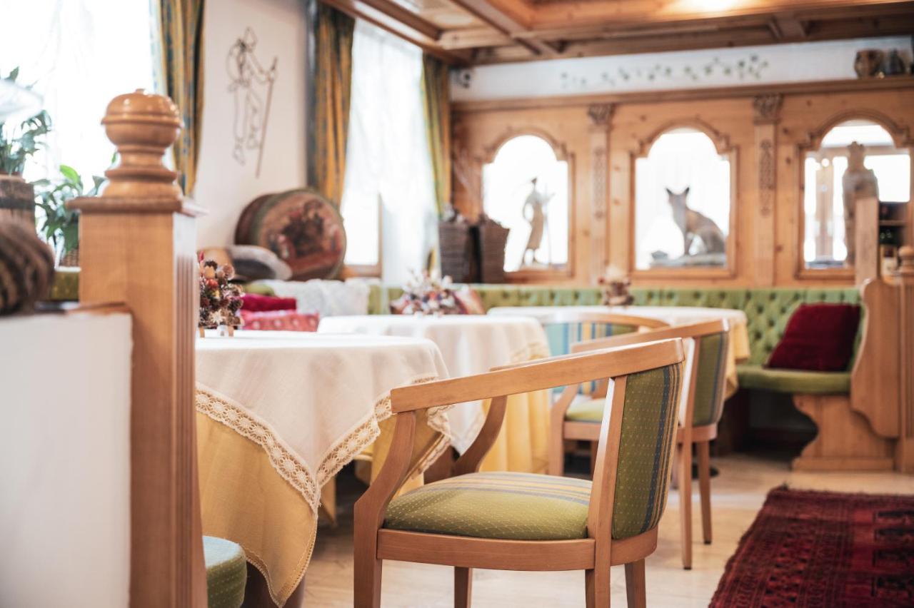 Hotel Chalet Corso サン・ヴィジリオ・ディ・マレッベ エクステリア 写真