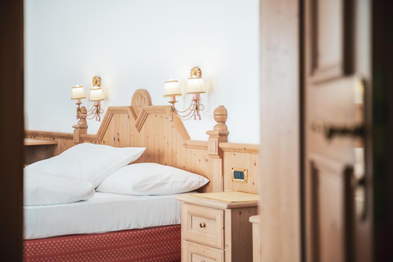Hotel Chalet Corso サン・ヴィジリオ・ディ・マレッベ エクステリア 写真