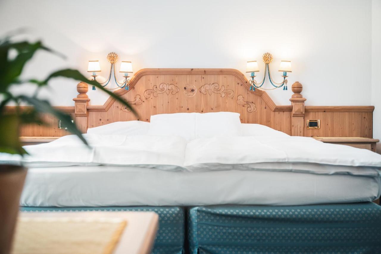 Hotel Chalet Corso サン・ヴィジリオ・ディ・マレッベ エクステリア 写真