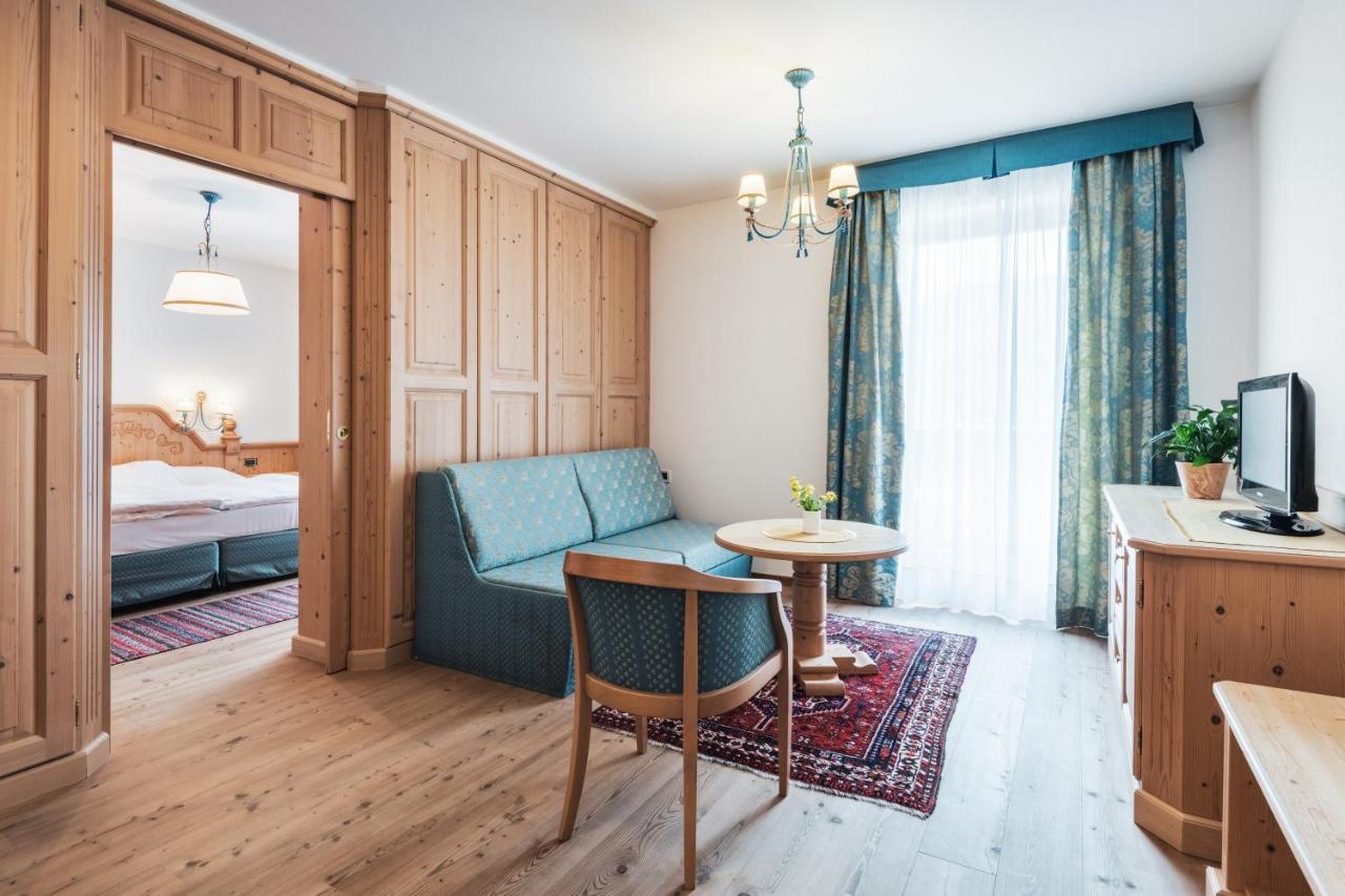 Hotel Chalet Corso サン・ヴィジリオ・ディ・マレッベ エクステリア 写真
